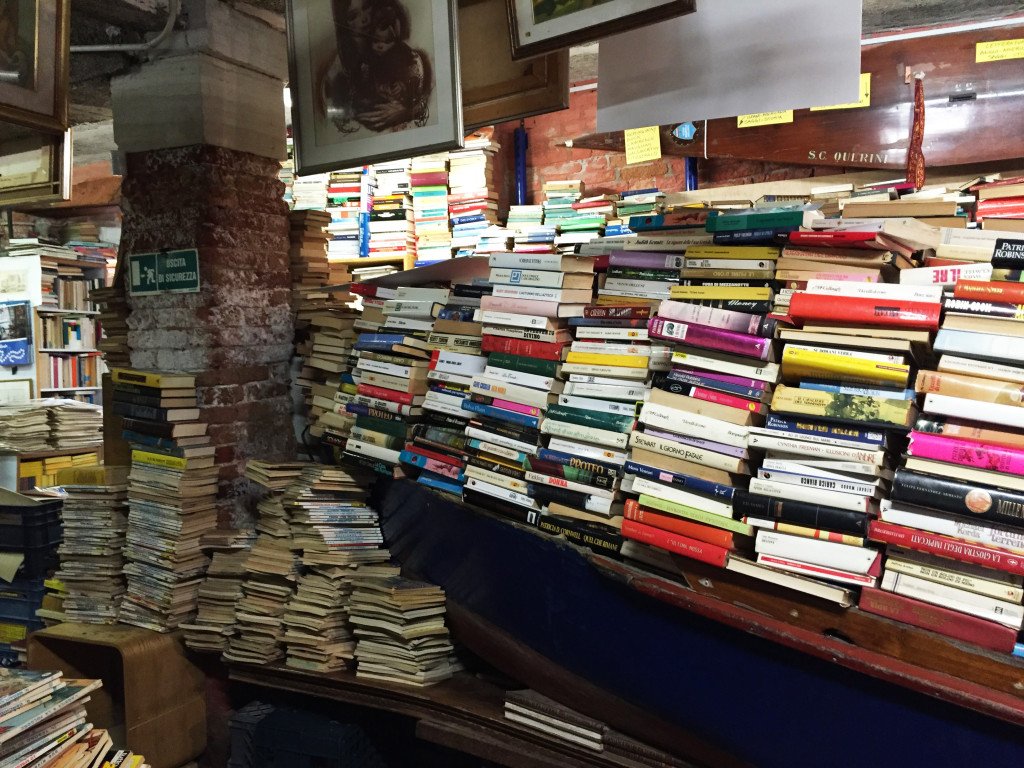 Libreria Acqua Alta di Venezia